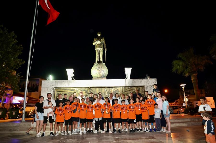 EGİAD Ortaokulu'ndan Büyük Başarı 