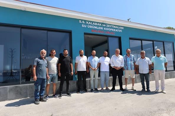 Başkan Balkan, S.S. Kalabak ve Zeytinalanı Su Ürünleri Kooperatifi Balıkçı Lokalini ziyaret etti