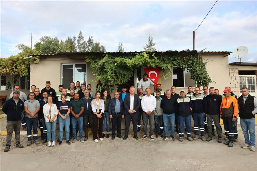 Güne, Park ve Bahçeler Müdürlüğümüzde emekçi arkadaşlarımızla birlikte başladık