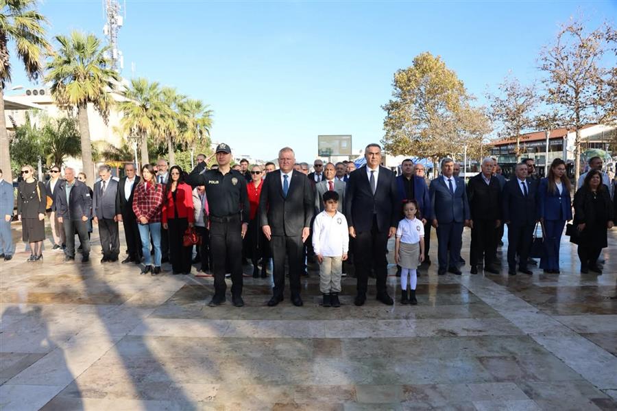 24 Kasım Öğretmenler Günü Urla’da kutlandı