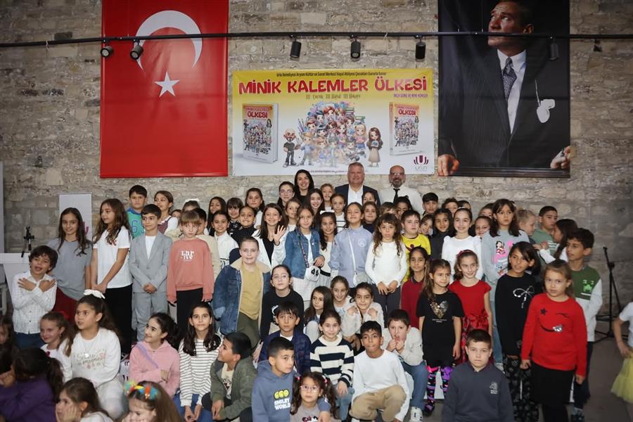 Minik Kalemler Ülkesi Kitap İmza Günü