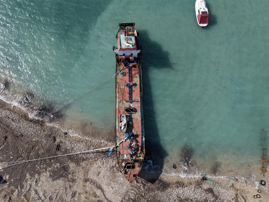 Demircili Koyu Tehdit Altında: Kaçak Gemi Sökümüne Tepki Büyüyor