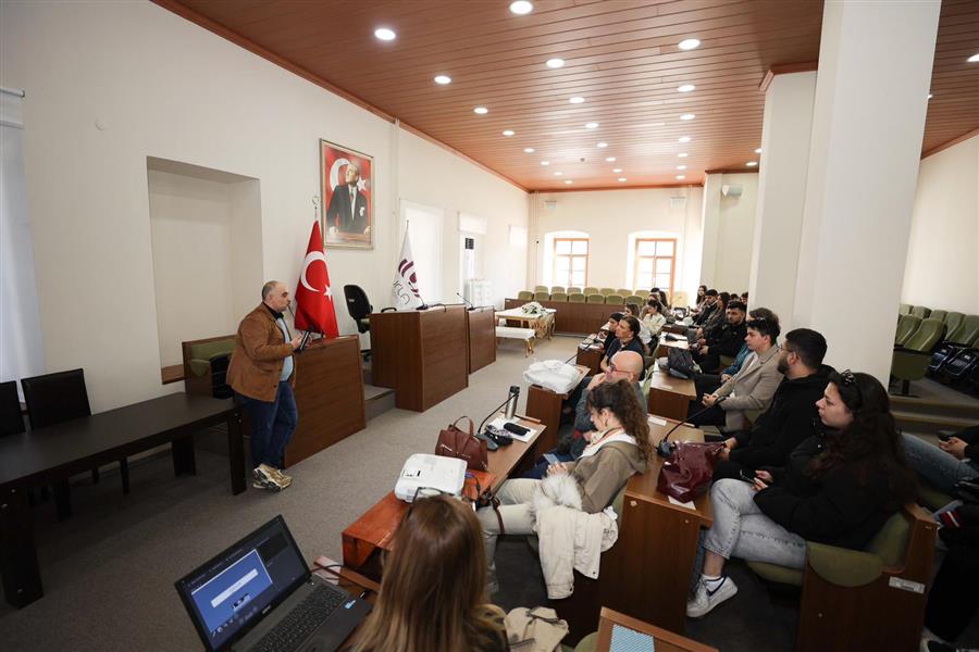 9 EYLÜL ÜNİVERSİTESİ ÖĞRENCİLERİ URLA İÇİN PROJE HAZIRLAYACAK