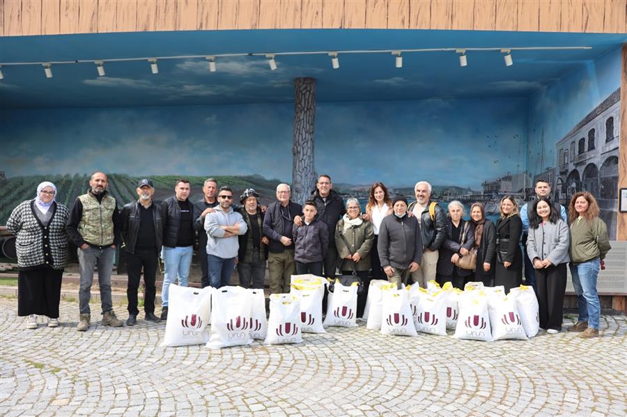 Üreticilermize Leonardit dağıtımı yaptık